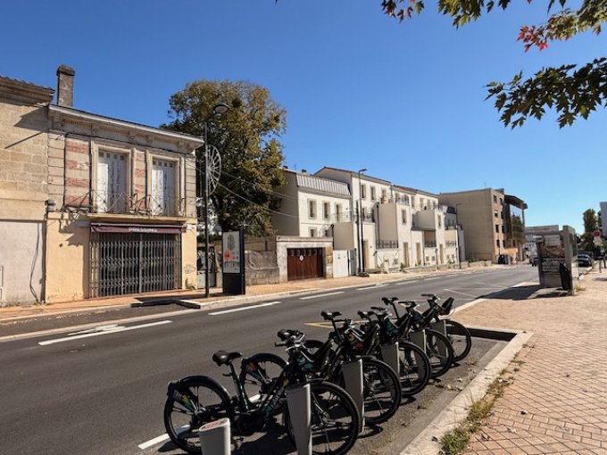 Vente Immobilier Professionnel Local commercial Bordeaux (33200)