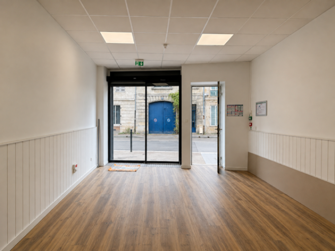 Vente Immobilier Professionnel Local commercial Bordeaux (33000)