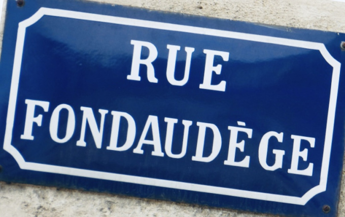 Location Immobilier Professionnel Local commercial Bordeaux (33000)